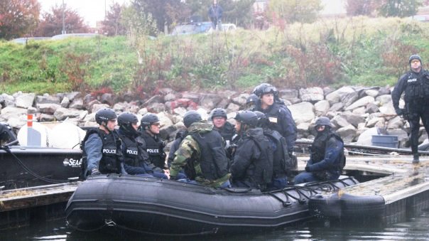 DIVE TEAM 19